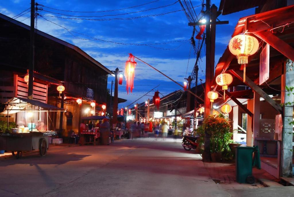 Thai Hotel Krabi town Esterno foto