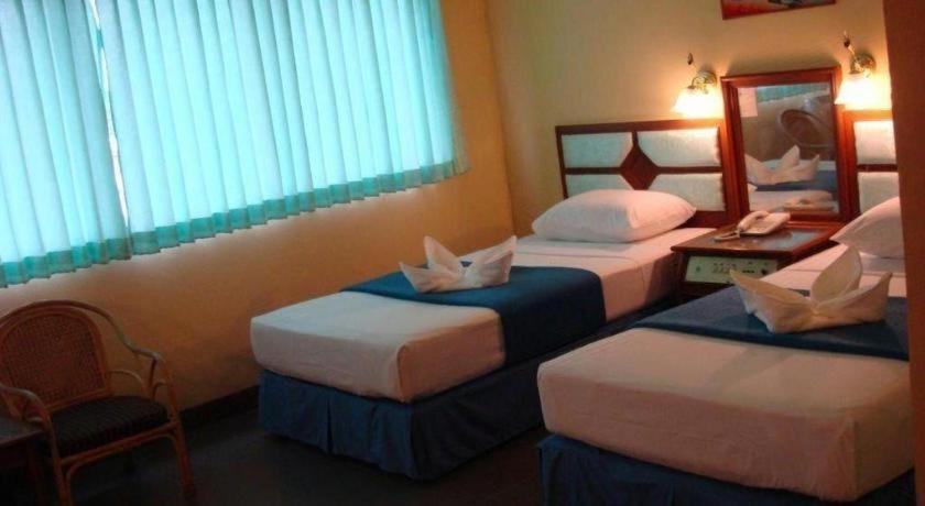 Thai Hotel Krabi town Esterno foto