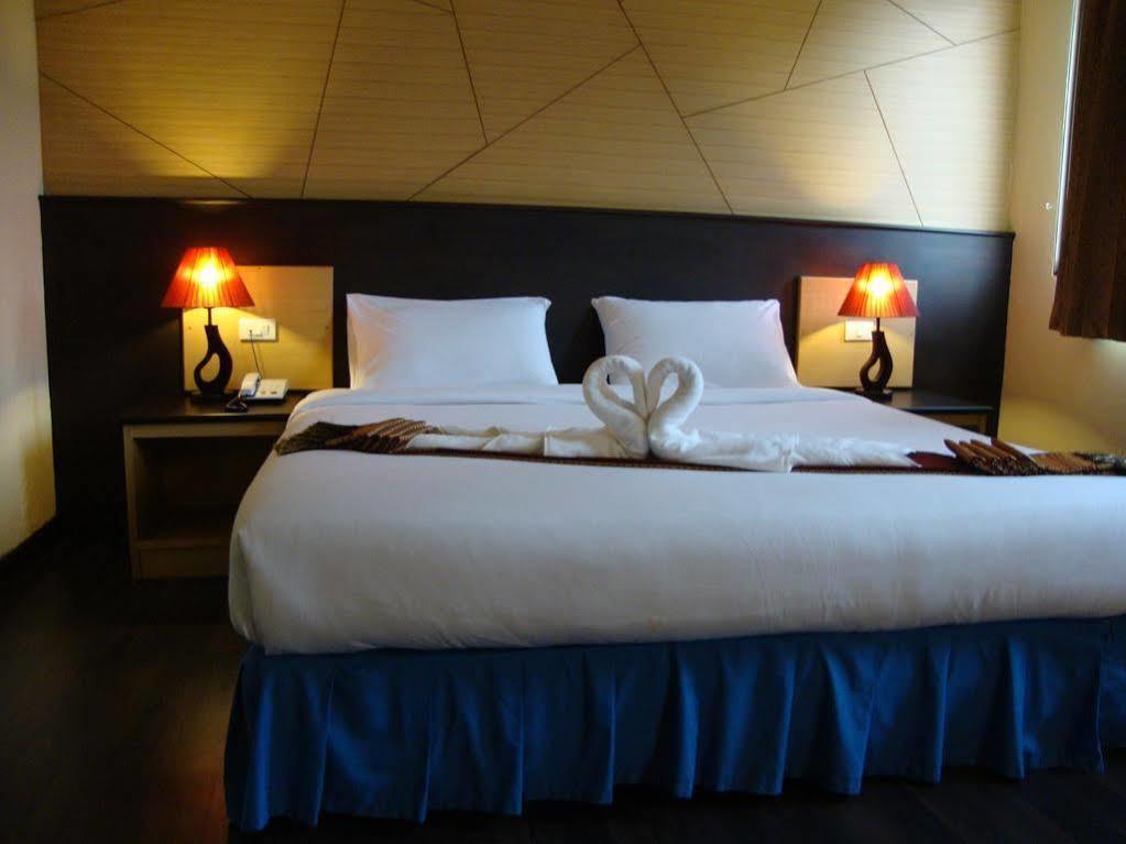 Thai Hotel Krabi town Esterno foto